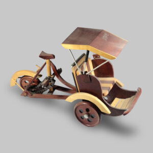 Alternative view of Three Wheeler